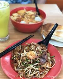In indonesia, the dish is served in chinese restaurants and traveling street hawker, and locally known as kwetiau goreng (indonesian: Goodyfoodies The Best Char Koay Teow In Cheras Kl