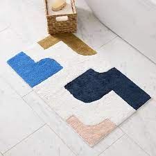 organic abstract shapes bath mat