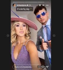 Plaid and pearls: Patrick and Brittany Mahomes walk the red carpet at  Kentucky Derby