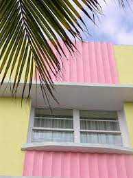 Reach back to the 1950s and incorporate classic tourist designs in pink, turquoise, and sparkly white. Miami Colors Miami Art Deco Miami Design Miami Houses