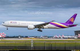 hs tkk thai airways boeing 777 300er