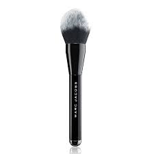 makeup brushes you need in your beauty kit
