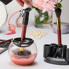 this gadget just made makeup brush