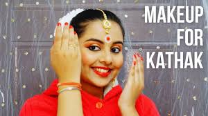 indian clical dance makeup look