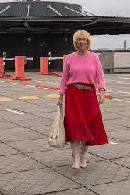 a red and pink skirt outfit no fear