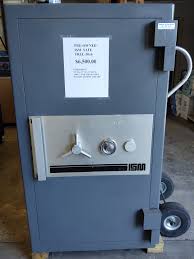 42.5h x 30w x 35.5d inside dimensions (inches): Used Safes For Sale Consignment