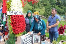 Eren Bülbül vefatının 2. yılında mezarı başında anıldı! Eren Bülbül kimdir?  - Alaturka Online