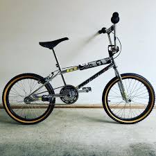 bike raw 80s bmx
