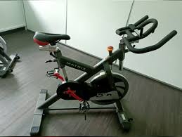 matrix es spin bike sports equipment
