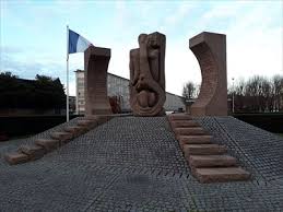 100 % des marques drancy avenir. Memorial De La Shoah De Drancy Drancy Seine Saint Denis France The Holocaust On Waymarking Com