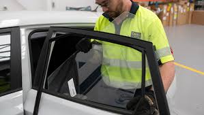 Side Vehicle Window Replacement O