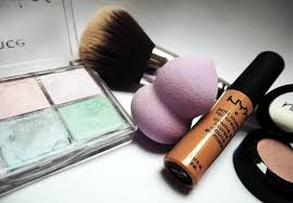 7 fungal acne safe makeup s to