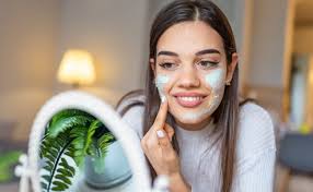 5 skincare tips for college students to