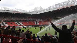 Manchester united fans break on to old trafford pitch to protest against club ownership manchester united's postponed home premier league match with liverpool has been rearranged for thursday, 13. Manchester United Liverpool Match Postponed After Fans Invade Pitch
