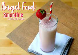 angel food smoothie with protein powder