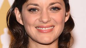 marion cotillard admits the song in her