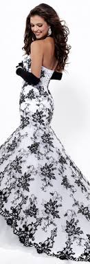 Then, when did the black wedding gown fad begin? 35 Black White Wedding Dresses With Edgy Elegance