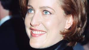 the actual lip colors gillian anderson