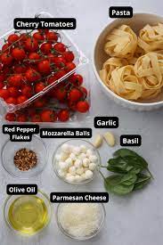 easy cherry tomato pasta with