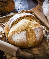Découvrez la recette de pain maison à faire en 30 minutes. Recette La Miche De Pain Maison Sur Poolish Marie Claire