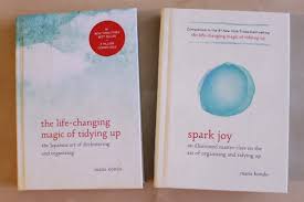 An illustrated master class on the art of organizing and tidying up / marie kondo ; It Has Grown On Me I Got The Konmari Book Spark Joy
