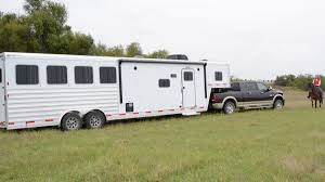 exiss horse trailers