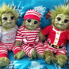 these baby grinch dolls are beyond