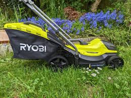 ryobi one cordless 33cm lawnmower