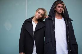 This is the official video for use your love created by jay alvarrez and polina malinovskaya, i love the vibe so much! Jay Alvarrez And Alexis Ren Breakup Are Jay And Alexis Still Together