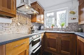 Find kitchen backsplash ideas from the latest trends along with classic styles and diy installation advice. Kitchen Backsplash Ideas On A Budget