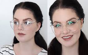 Choose a hair do match and mix with the frames at specscart to be a trendsetter. How To Choose Hairstyles For Square Face With Glasses Layla Hair Shine Your Beauty