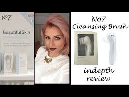 no7 beautiful skin cleansing face brush
