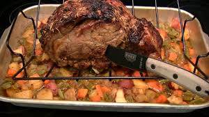 This herb and garlic crusted prime rib is unbelievably easy to make and is sure to wow your dinner guests! Prime Rib With Vegetable Cooked To Perfection Youtube