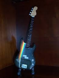 Roger waters used a fender jazz bass during the pink floyd performance of set the controls of the heart of the sun on the french ortf tv show forum musiques, broadcasted on 15 february 1969. Galaxy Prisma Mini Bass Gitarre Pink Floyd Roger Waters Etsy