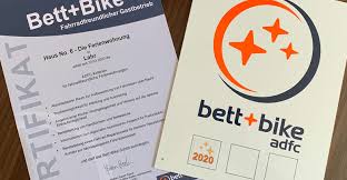 Bett+bike, die vom deutschen tourismusverband (dtv) anerkannte qualitätsmarke, zählt zu einer der erfolgreichsten marketingkooperationen im fahrradtourismus. Bett Bike Zertifikat Wir Sind Fahrradfreundlich Haus No 6