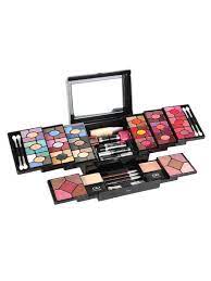 cp trens block buster make up