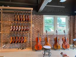 Choosing a violin rental program. Went To My Local Violin Shop Today It S So Beautiful Violinist