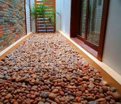 outdoor river pebble for landscaping