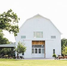 At home horse keeping is a dream for most equestrians, making little barns more popular each year. 40 Rustic Barn Wedding Venues Charming Country Wedding Venues