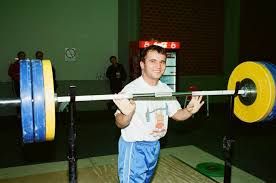 Naim süleymanoğlu nasıl böylesine önemli bir sporcu oldu? Turkish Weightlifting Legend Naim Suleymanoglu