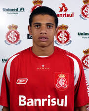 Resultado de imagem para Taison Barcellos Freda