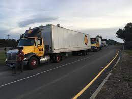 Linehaul companies are responsible for delivering freight over long distances. Estes Express Truckers Review Jobs Pay Home Time Equipment