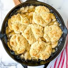 bisquick apple cobbler the feathered