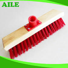 wooden long handle floor cleaning brush