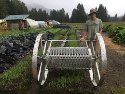 farm made post sifter and spreader