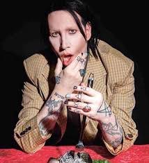 9 pictures of marilyn manson without