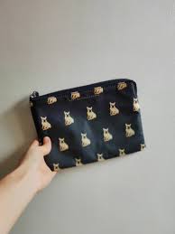 marc jacobs french bulldog pouch