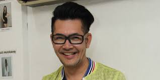 Kapanlagi.com - Tidak hanya berperan sebagai produser band di film CAHAYA KECIL, ternyata aktor senior Ferry Salim berkutat di dunia musik Kini, ... - ferry-salim-jadi-produser-band-b133f1