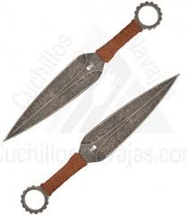 Los cuchillos de caza son cuchillos que, en general, tienen la función de ser utilizados en la naturaleza para cazar piezas de animales en situaciones de supervivencia. Extraordinarios Machetes De Supervivencia Cuchillosnavajas