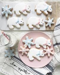 4.7 star rating 10 reviews. 583 Likes 7 Comments Stella Event Productions Stellaeventproductions On Instagram Playing Baker In A Winter Wo Bear Cookies Holiday Baking Sugar Cookie